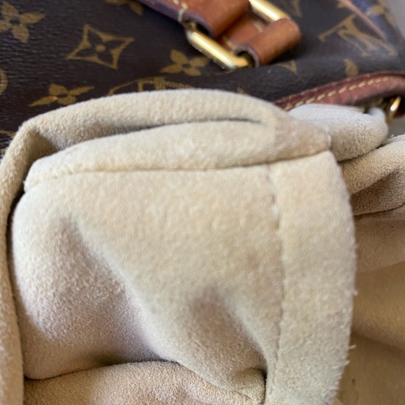 Louis Vuitton Estrela MM . - Picture 9 of 11